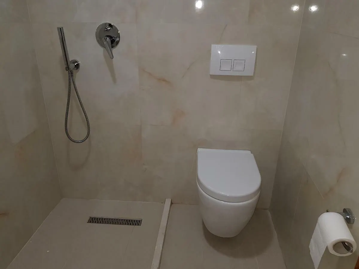 Hotel Verzaci Rinas