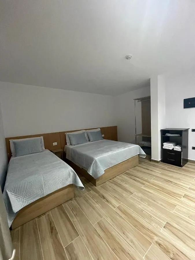Hotel Verzaci Rinas 3*,