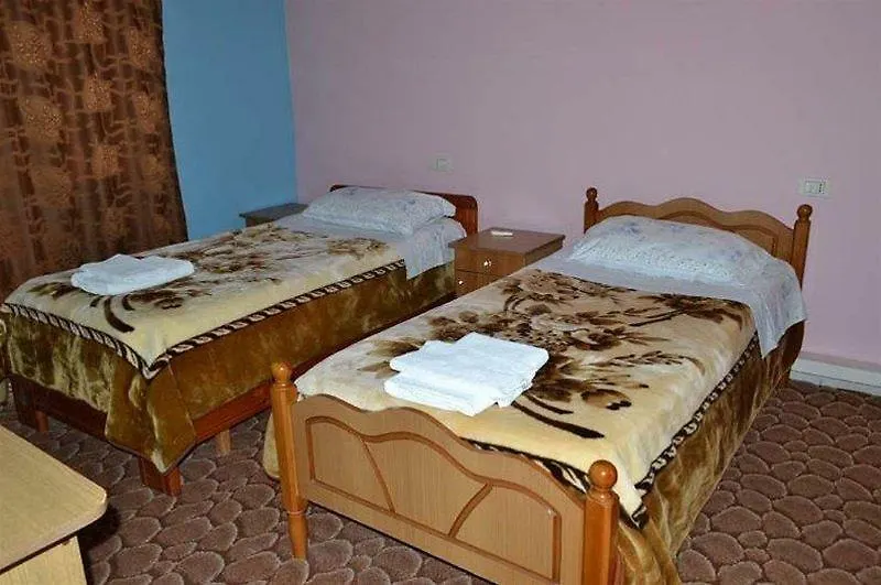 ***  Hotel Verzaci Rinas Albanien